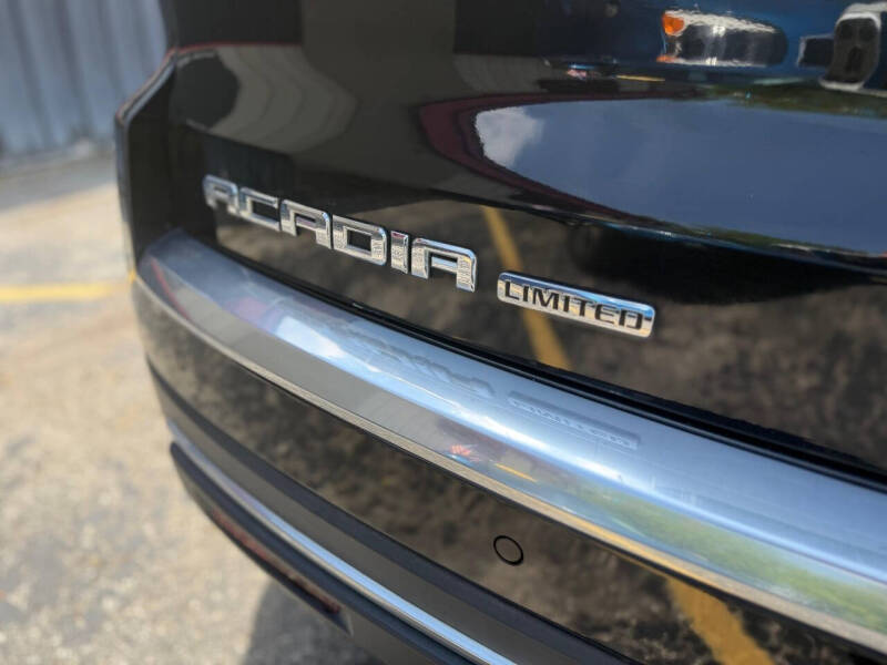 2017 GMC Acadia Limited
