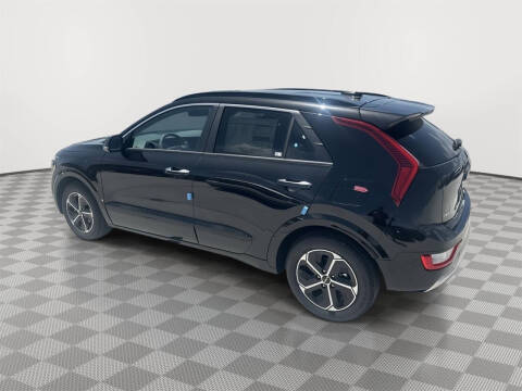 2025 Kia Niro SX