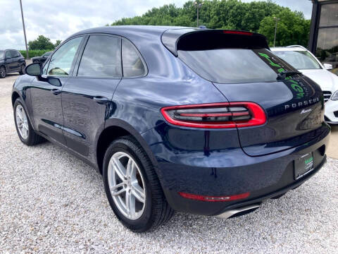 2017 Porsche Macan