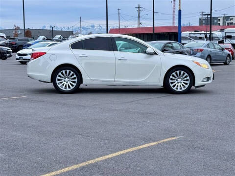 2012 Buick Regal Premium 1
