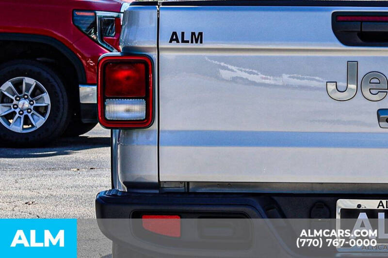 2023 Jeep Gladiator Overland