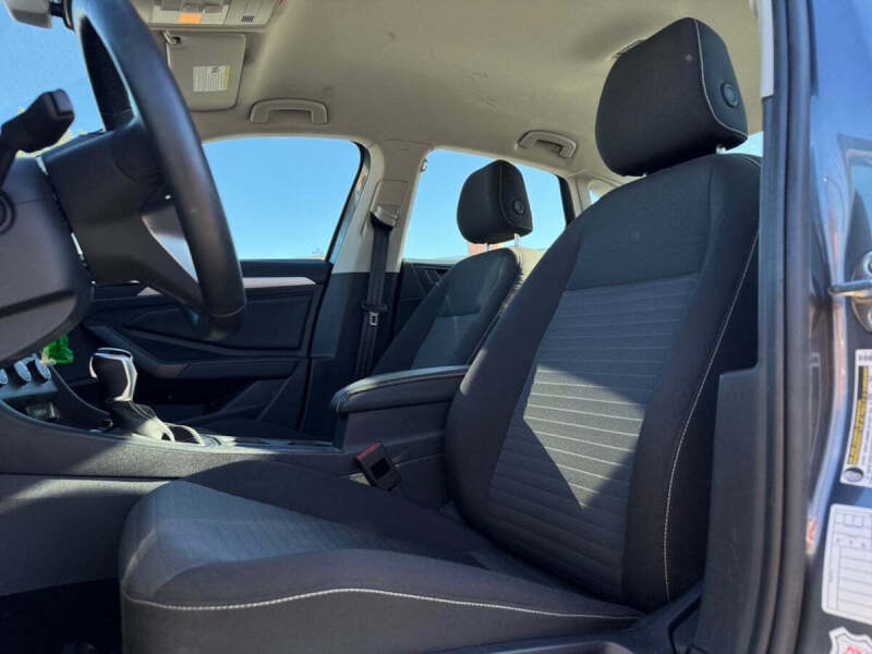 2024 Volkswagen Jetta S