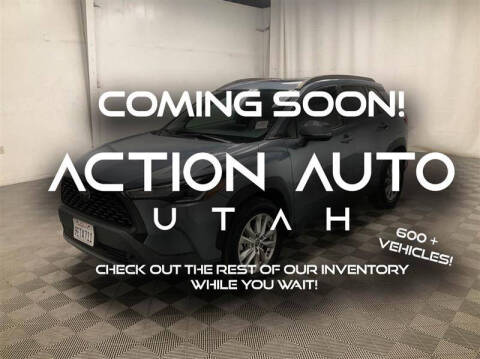 2023 Toyota Corolla Cross LE