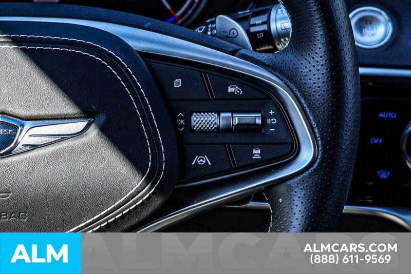 2024 Genesis Electrified GV70