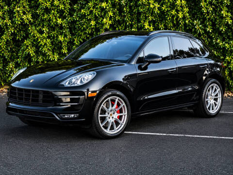 2015 Porsche Macan Turbo