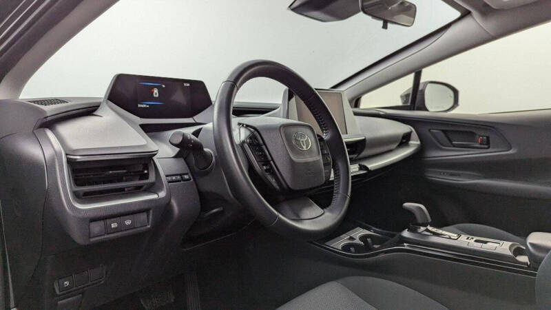 2024 Toyota Prius LE