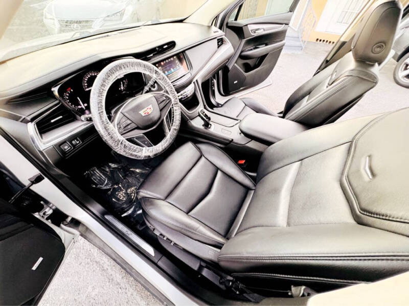 2018 Cadillac XT5 Luxury