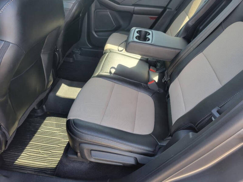 2021 Ford Escape Titanium