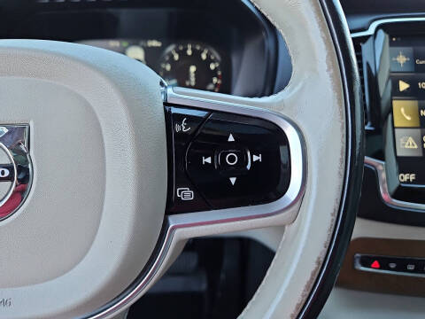 2017 Volvo XC90 T6 Inscription