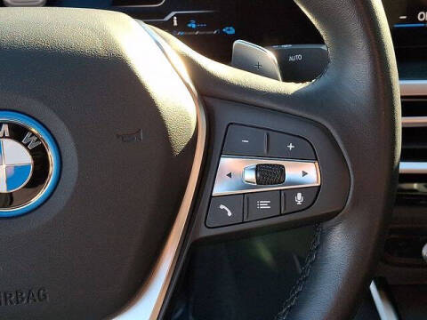 2023 BMW 3 Series 330e