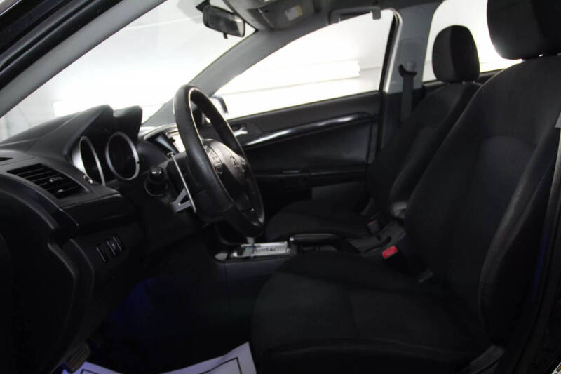 2014 Mitsubishi Lancer Sportback GT