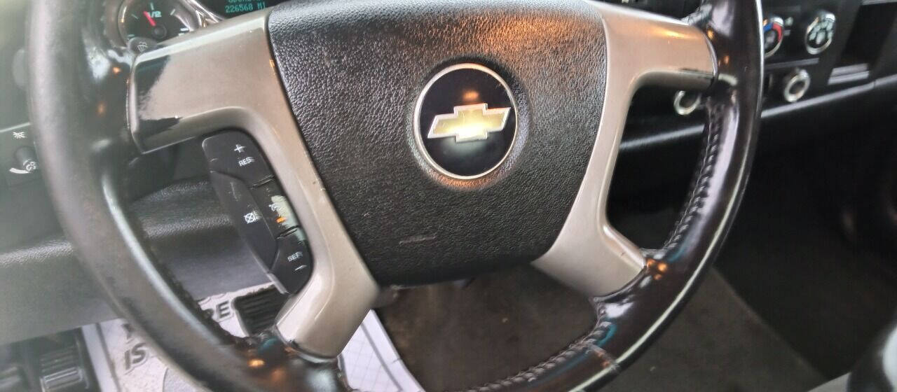 2008 CHEVROLET Silverado Pickup - $7,450
