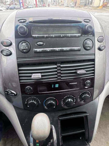 2007 Toyota Sienna LE 7-Passenger