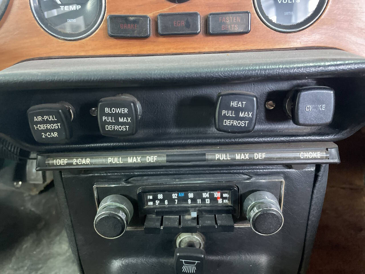 1976 Triumph TR6 19