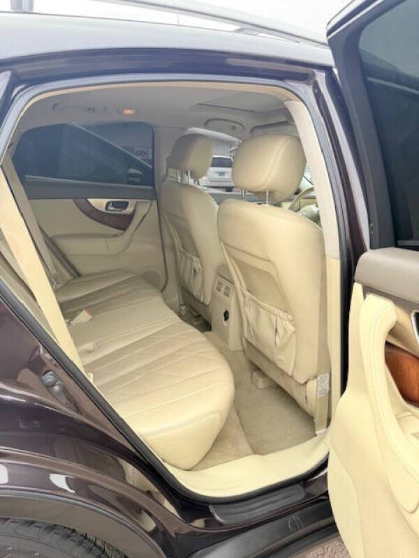 2009 Infiniti FX35