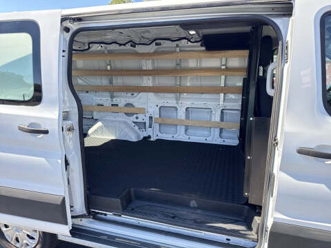 2024 Ford Transit