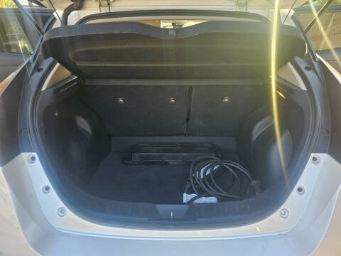 2018 Nissan LEAF SL