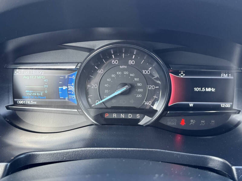 2018 Ford Explorer Sport
