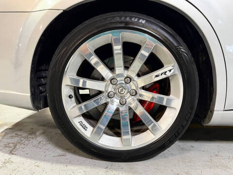 2009 Chrysler 300 SRT-8