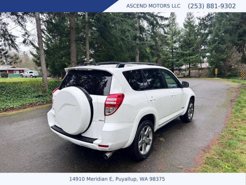 2009 Toyota RAV4 Sport