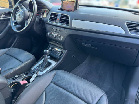 2017 Audi Q3 2.0T Premium