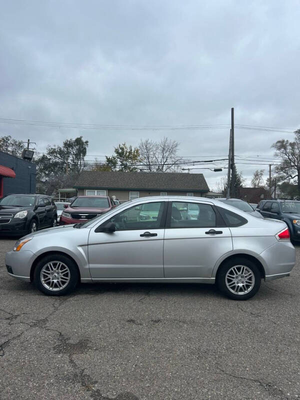 2011 Ford Focus SE photo 5