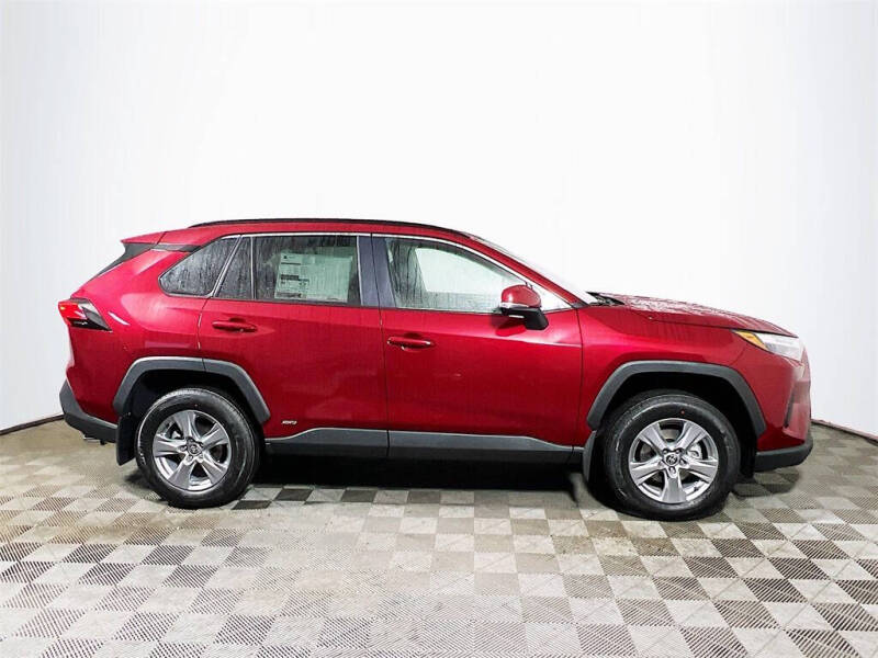 2025 Toyota RAV4 Hybrid XLE