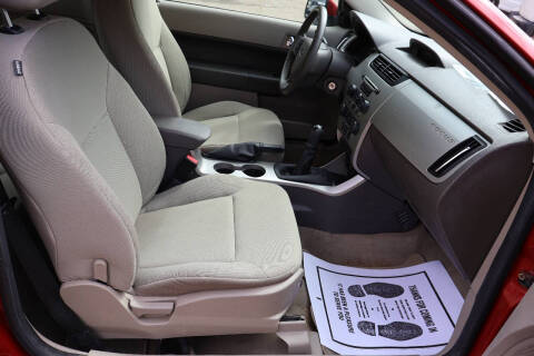2010 Ford Focus SES