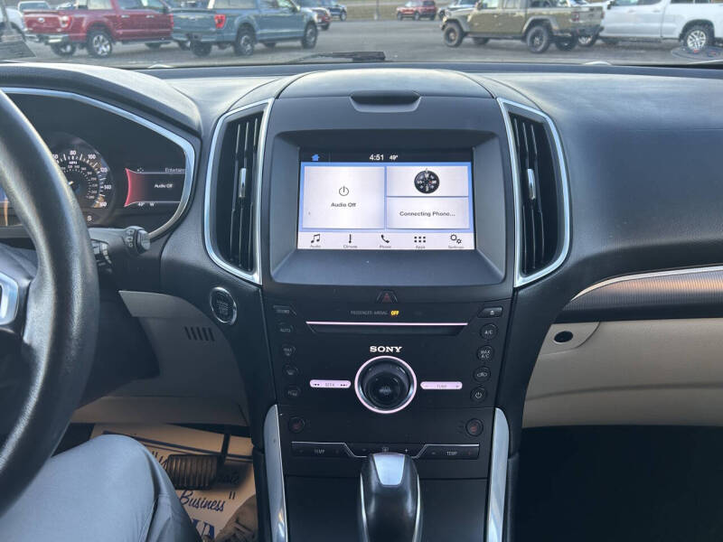 2016 Ford Edge Titanium