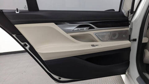 2017 BMW 7 Series 750i