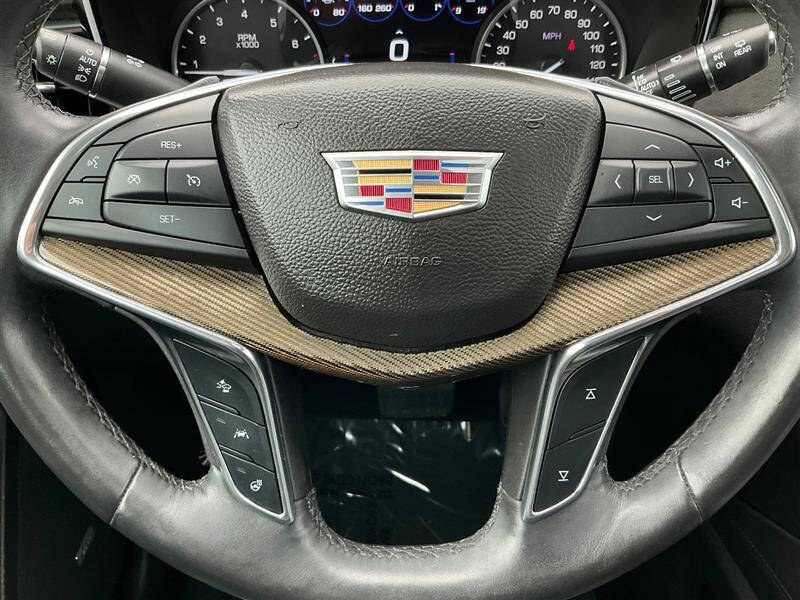 2017 Cadillac XT5 Platinum