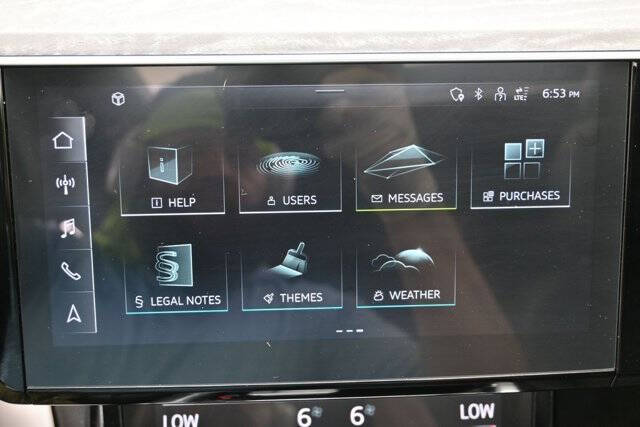 2024 Audi Q8 e-tron quattro Premium Plus