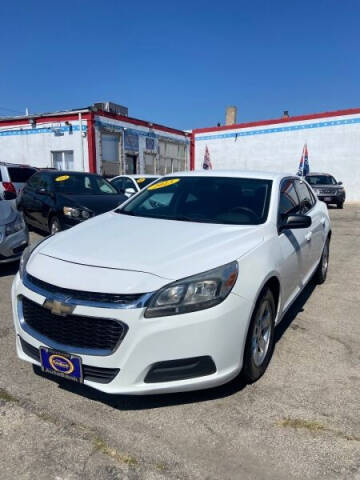 2015 Chevrolet Malibu for sale at AutoBank in Chicago IL