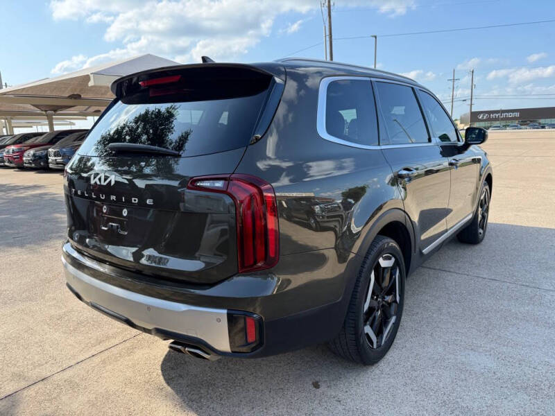 2023 Kia Telluride S