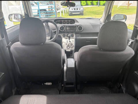 2009 Scion xB