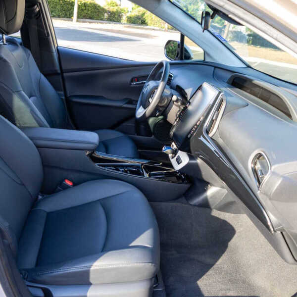 2019 Toyota Prius Prime