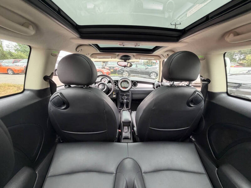 2012 MINI Cooper Hardtop