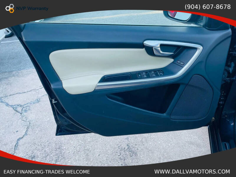 2017 Volvo V60 T5 Premier