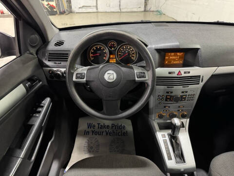 2008 Saturn Astra XR