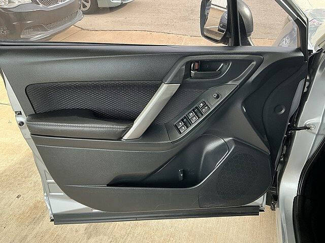 2017 Subaru Forester 2.5i