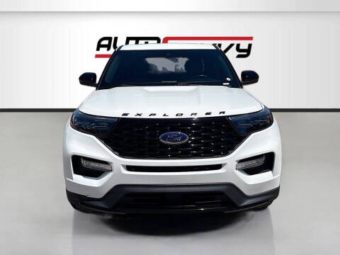 2022 Ford Explorer ST-Line