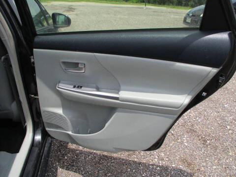 2012 Toyota Prius v Five