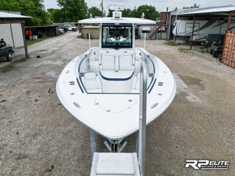 2021 Crevalle 33