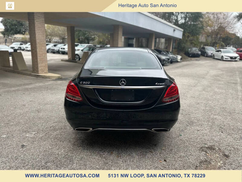 2016 Mercedes-Benz C-Class