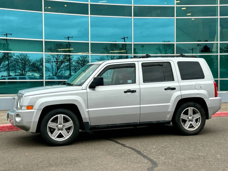 Used 2007 Jeep Patriot Sport with VIN 1J8FT28W97D398018 for sale in Salem, OR