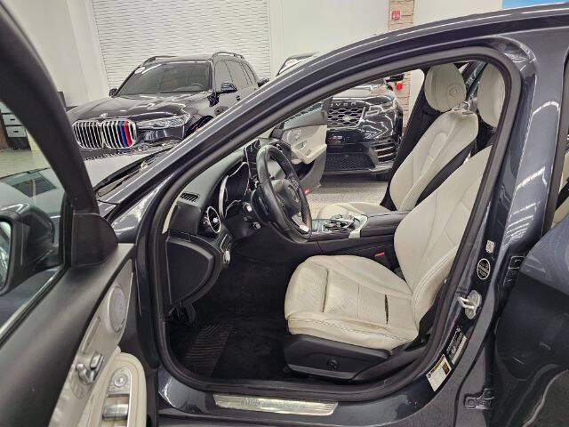 2016 Mercedes-Benz C-Class