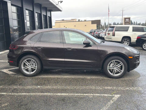 2016 Porsche Macan S