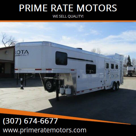2024 Lakota 3-HORSE COLT LIVING QUARTERS