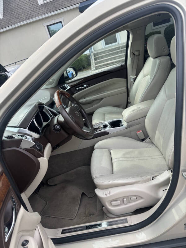 2010 Cadillac SRX Luxury Collection