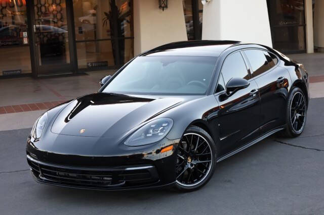 2019 Porsche Panamera